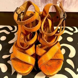 Bed Stu platform sandals - orange